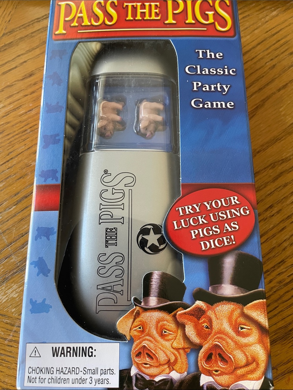 Pass the Pigs Classic Party Game - Silver 2012 Edition NEW